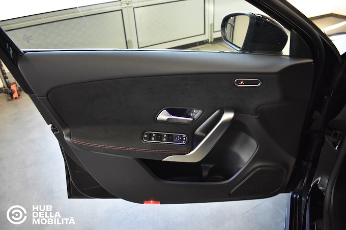 MERCEDES-BENZ A 180 d Automatic AMG Line Advanced Plus